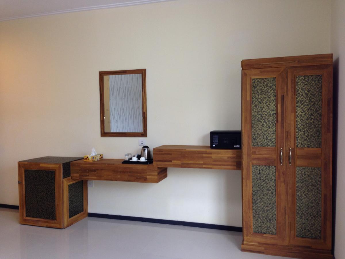 Hotel 9 Mile Yangon Ngoại thất bức ảnh